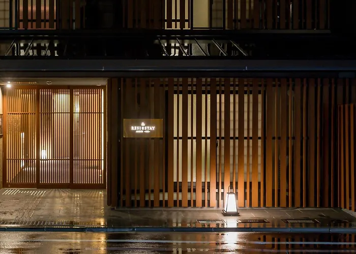 Resi Stay灯笼酒店